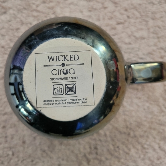 Trick or treat  mug - Picture 2 of 2